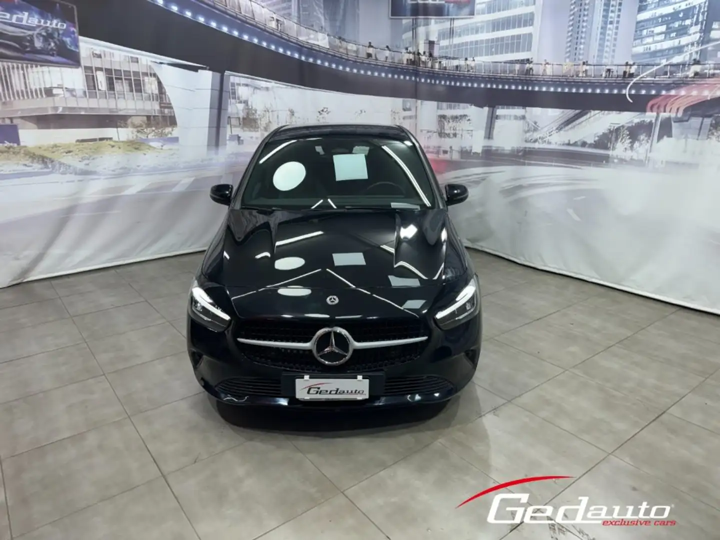 Mercedes-Benz B 180 d Automatic Progressive Advanced FULL-LED NAVI Nero - 2