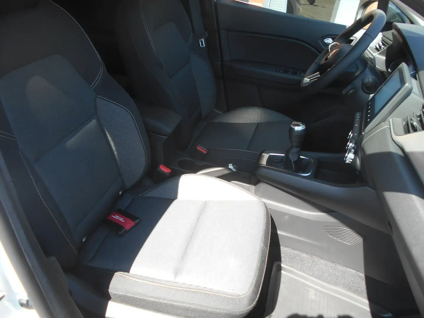 Mitsubishi ASX 1.3 Turbo Mildhybrid PLUS Weiß - 2