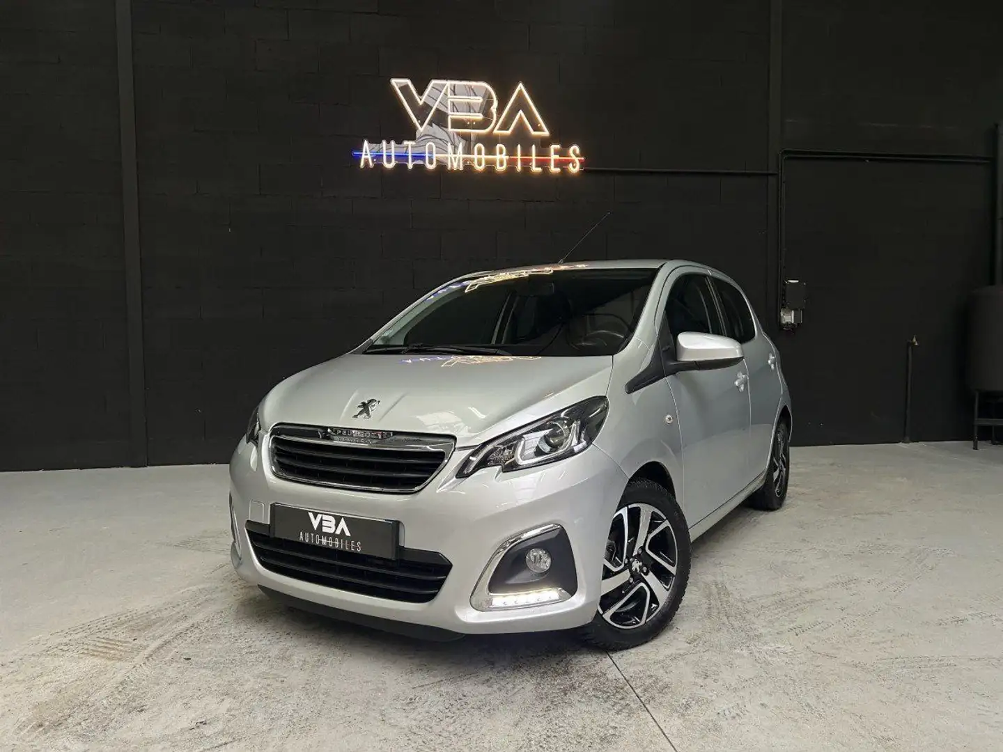 Peugeot 108 VTi 72 S&S Allure Gris - 2