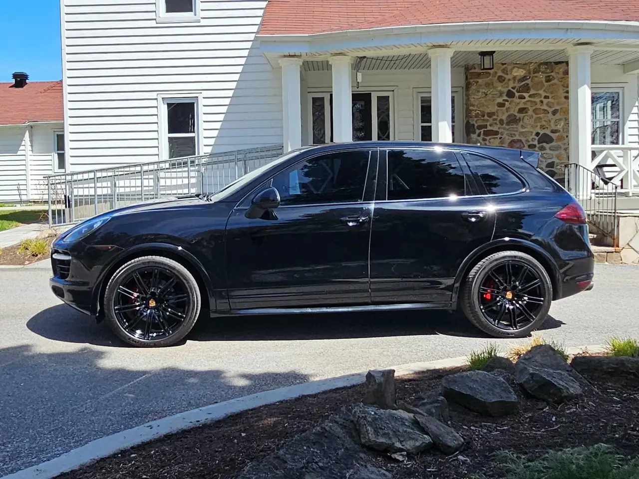 Porsche Cayenne снимка Porsche Cayenne