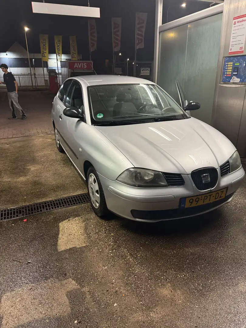 SEAT Ibiza 1.4-16V Stella Szürke - 1