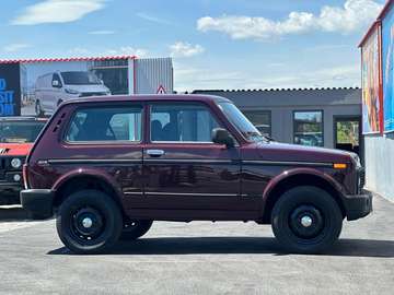 Lada Taiga 4x4 1,7 **Zop Zustand**