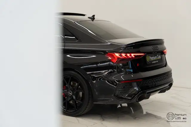 Audi RS3 view 11