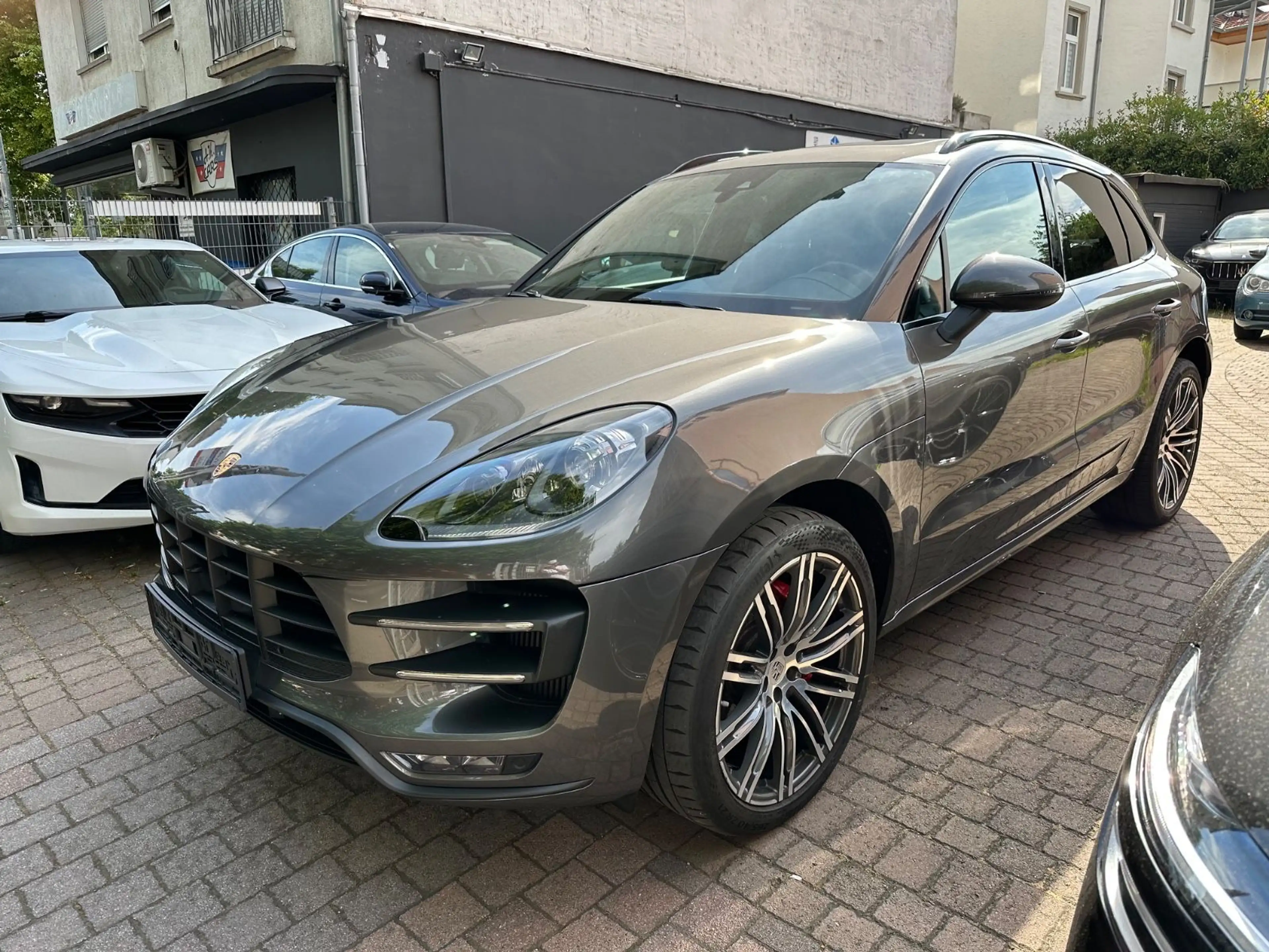 Porsche Macan Turbo Deutsch/Unfallfrei/Scheckheft/2.Hand — photo 3