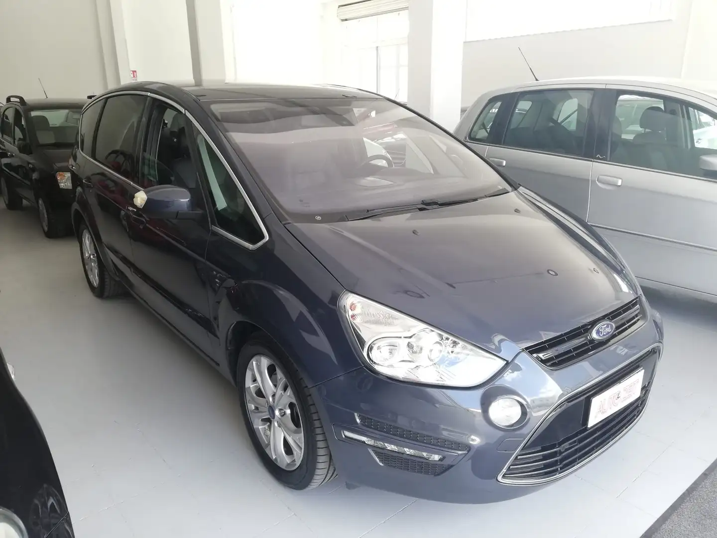 Ford S-Max Ford S-Max 2.0 TDCi 163CV Titanium Autom. - 2011 Grau - 1