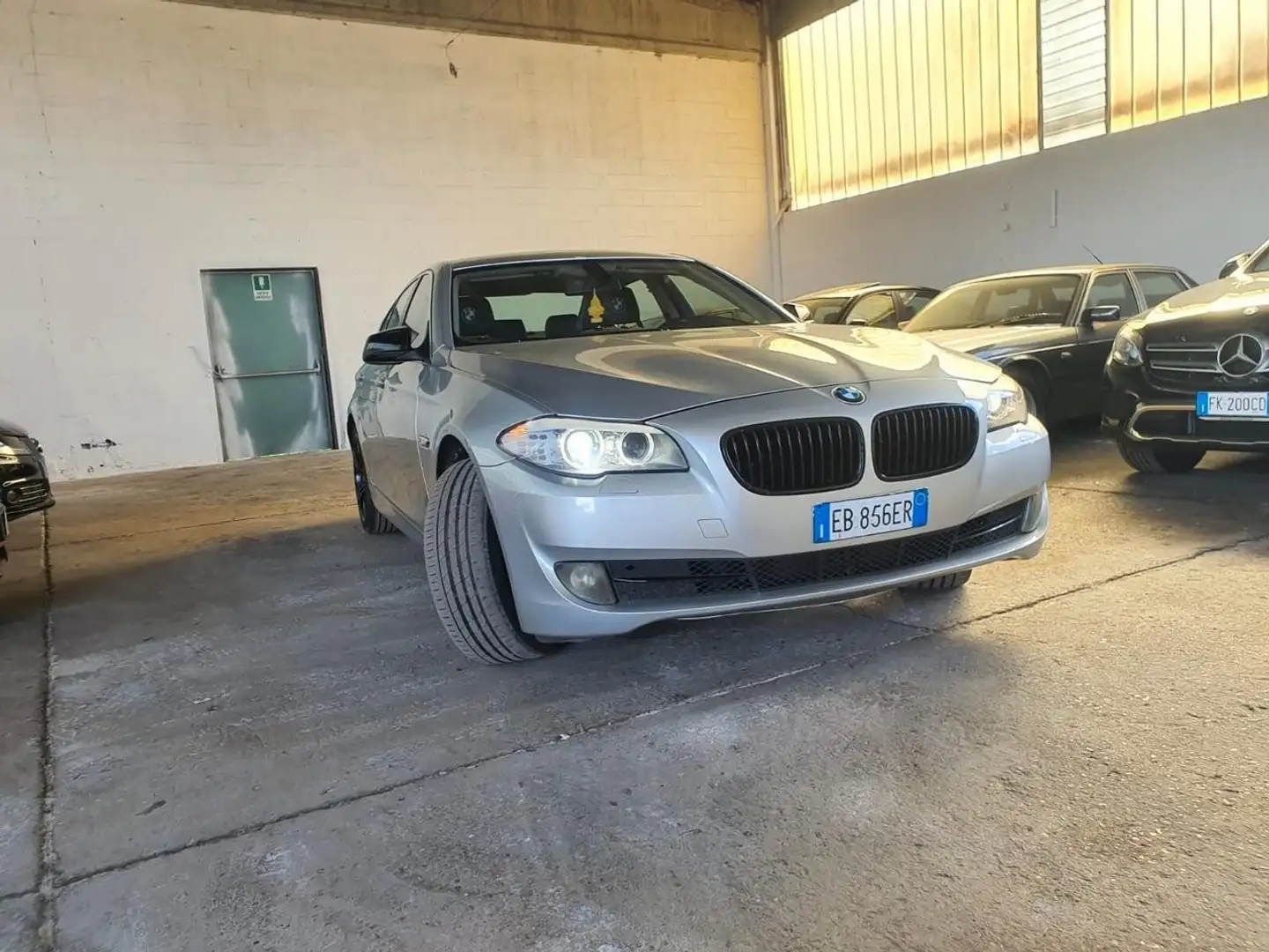 BMW 525 525d Futura - 1