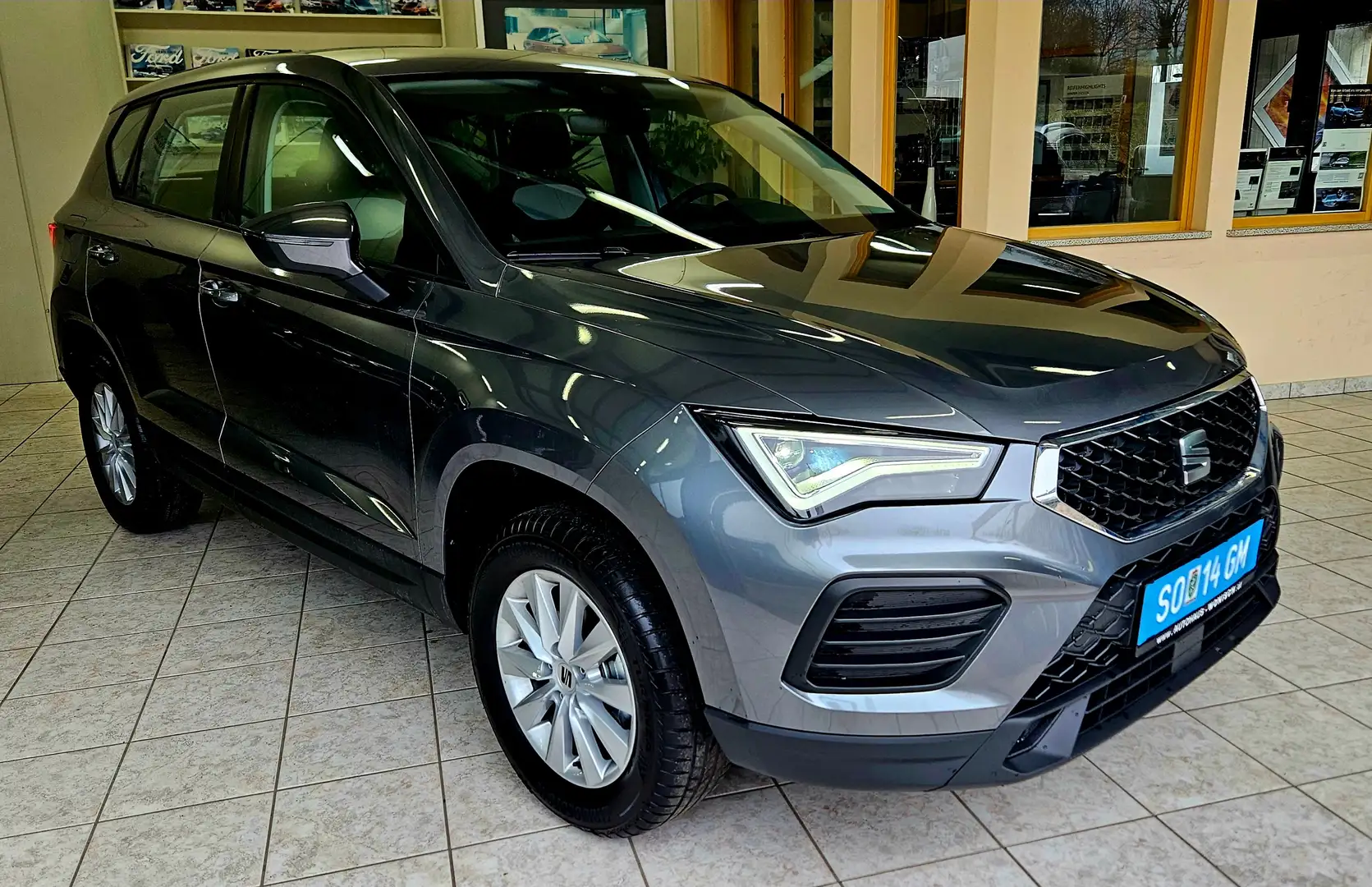 SEAT Ateca *Winterpaket *Tempomat *Parksensoren* Dig.Tacho Grau - 1