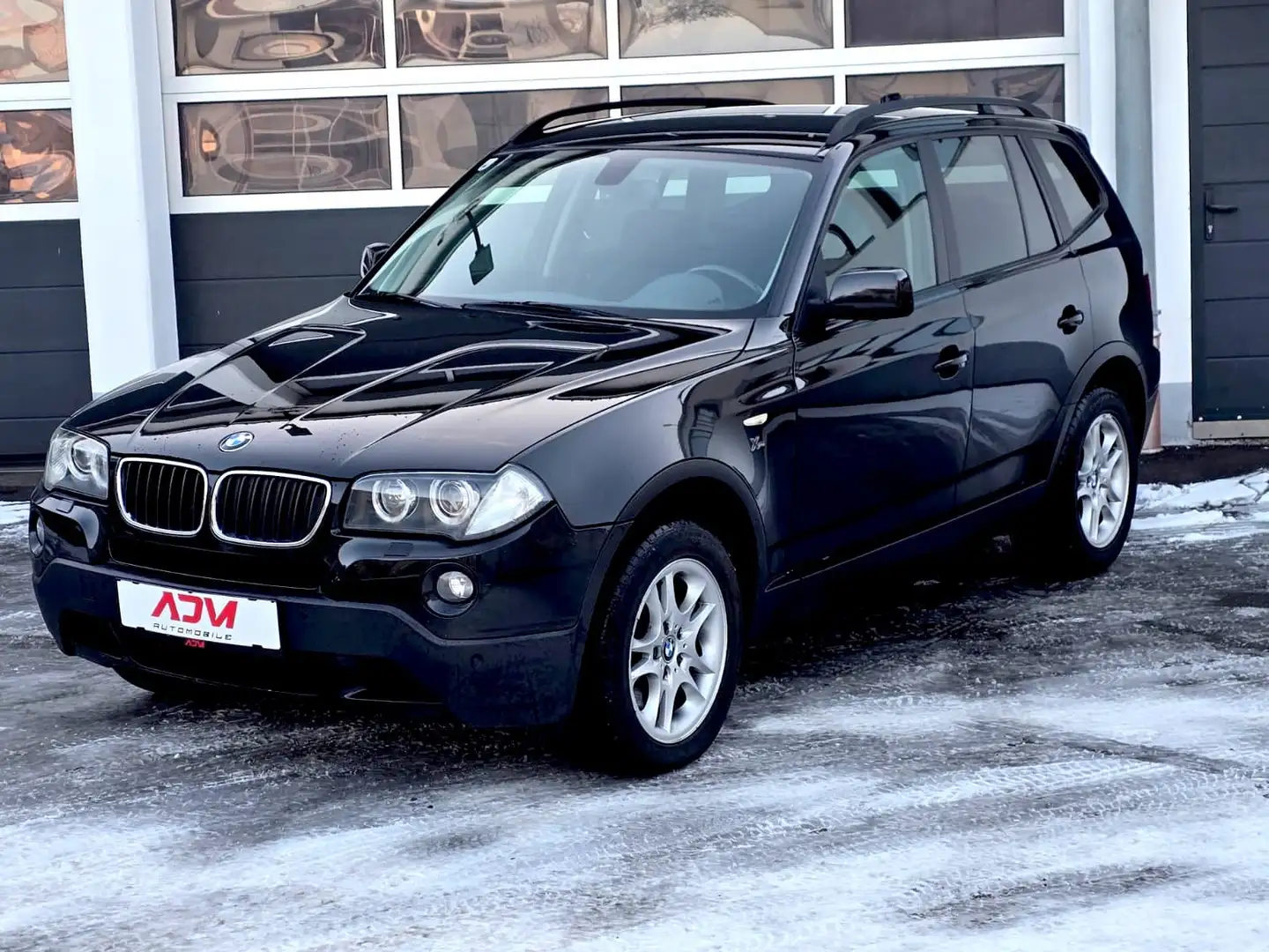 BMW X3 2,0D *Volles Serviceheft, 1.Besitz* Schwarz - 1