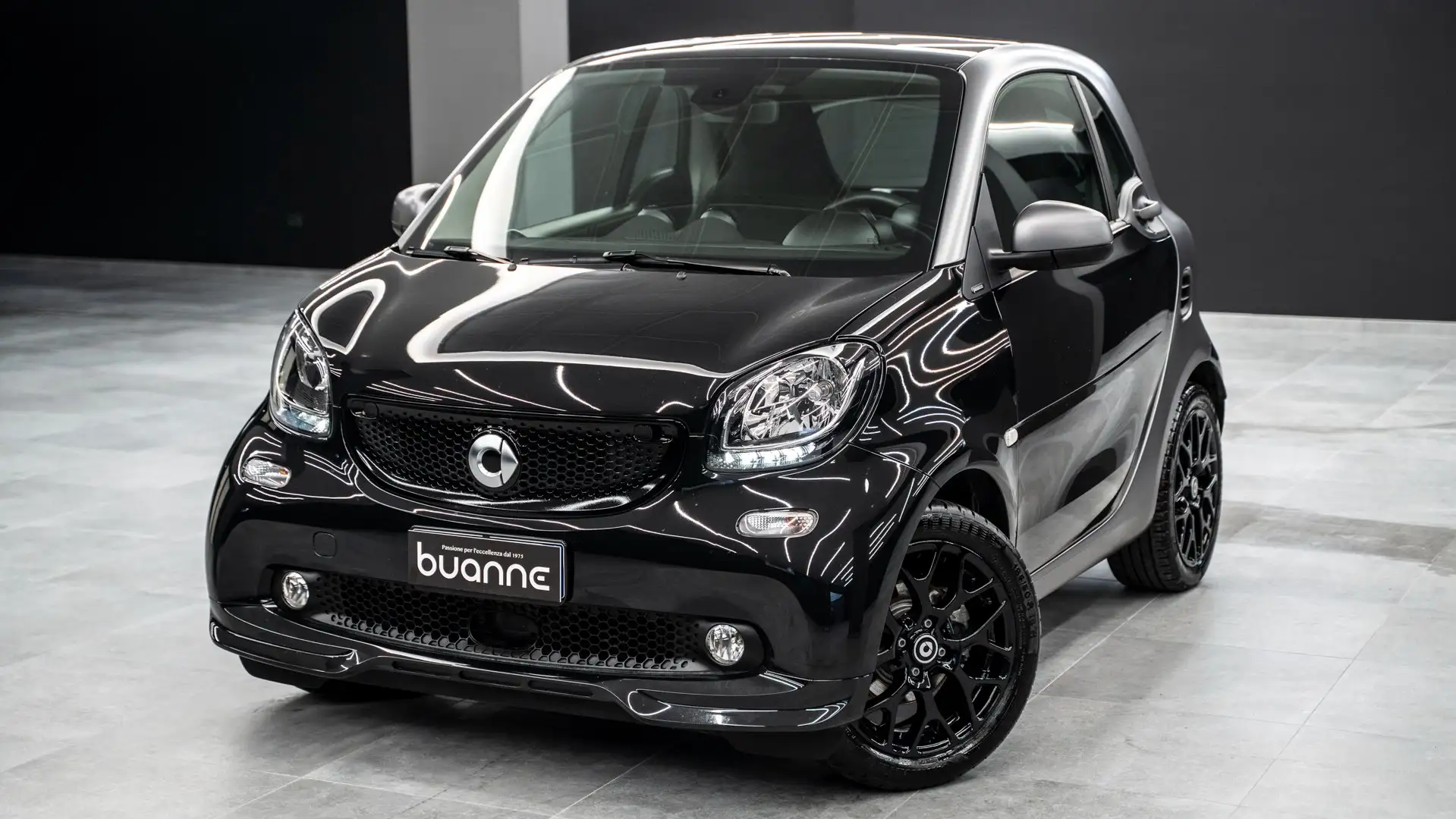 smart forTwo 1.0 71CV SUPERPASSION TWINAMIC *SOLI 6.770KM* ITA Nero - 1