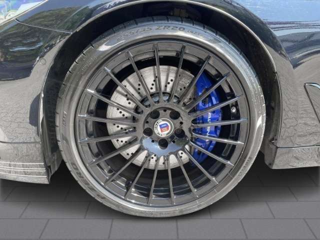 ALPINA B5