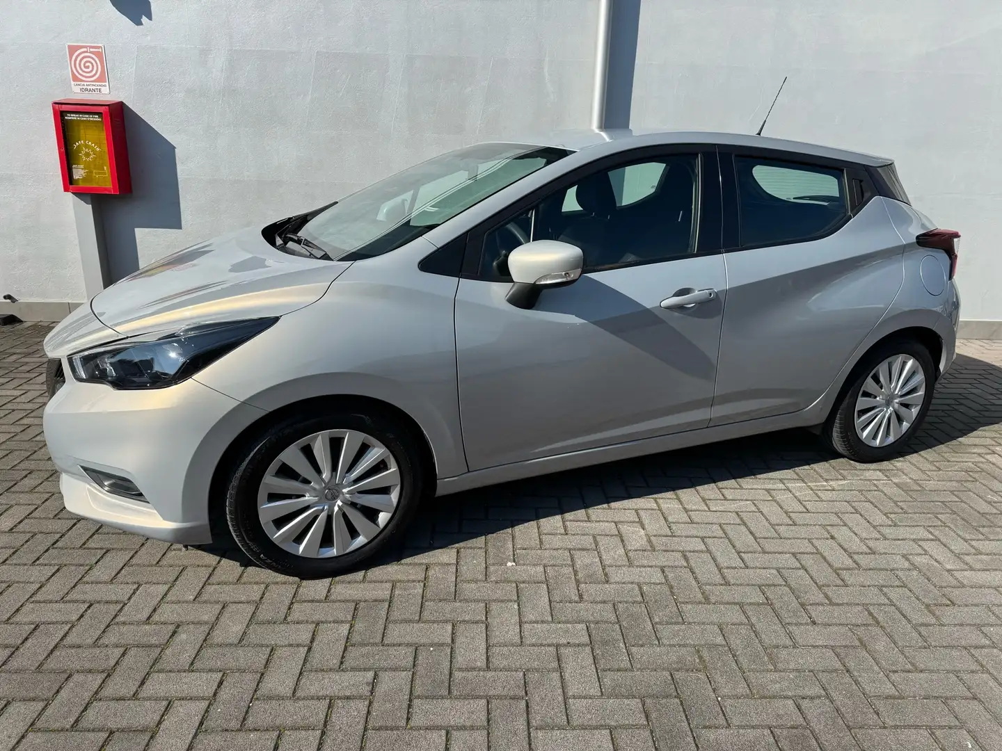 Nissan Micra 1.0 ig-t TEKNA 92cv - Senza obbligo finanziamento Zilver - 1