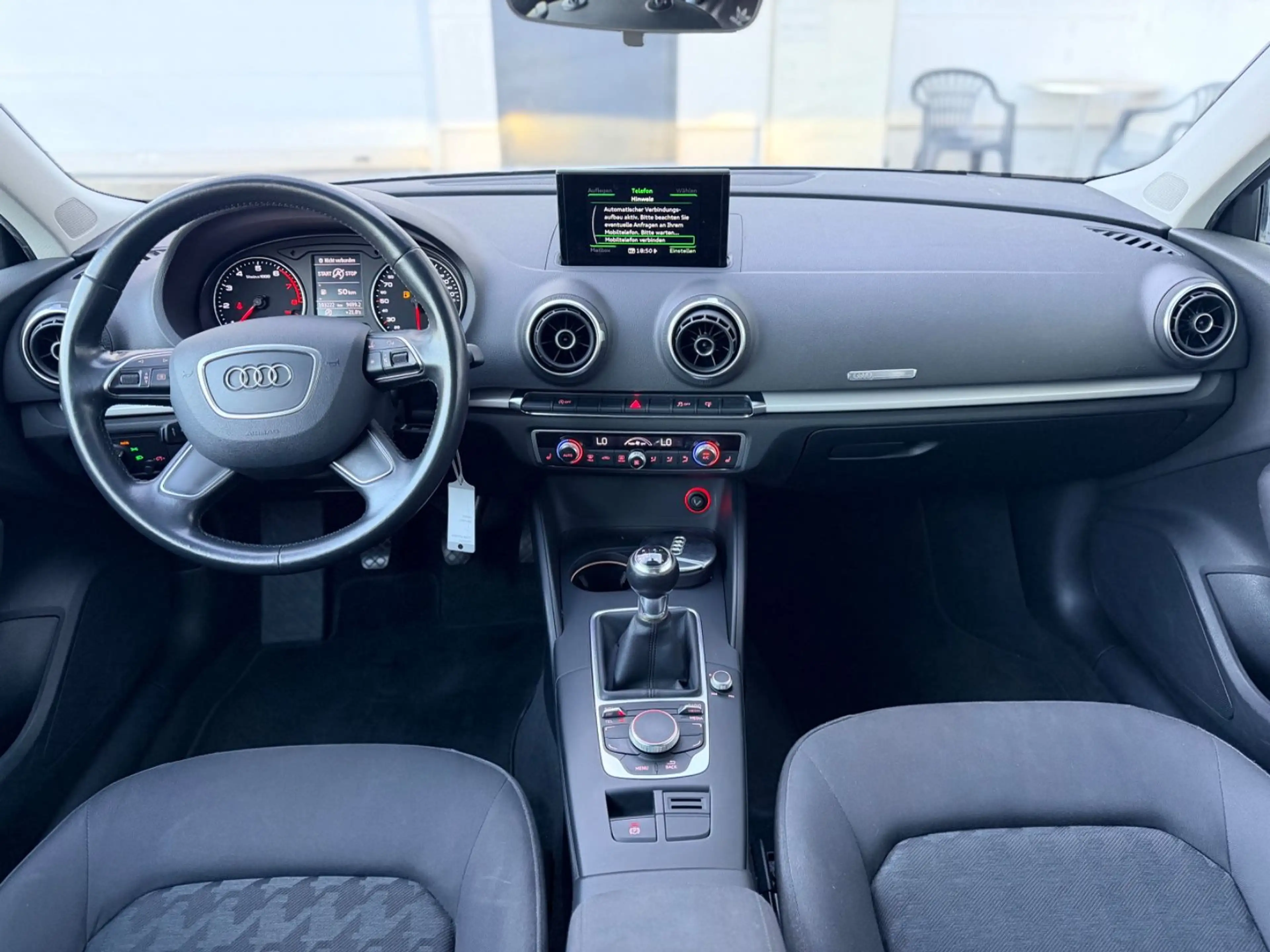 Audi A3 attraction 2.Hand 1Jahr Garantie Neue Service — photo 9