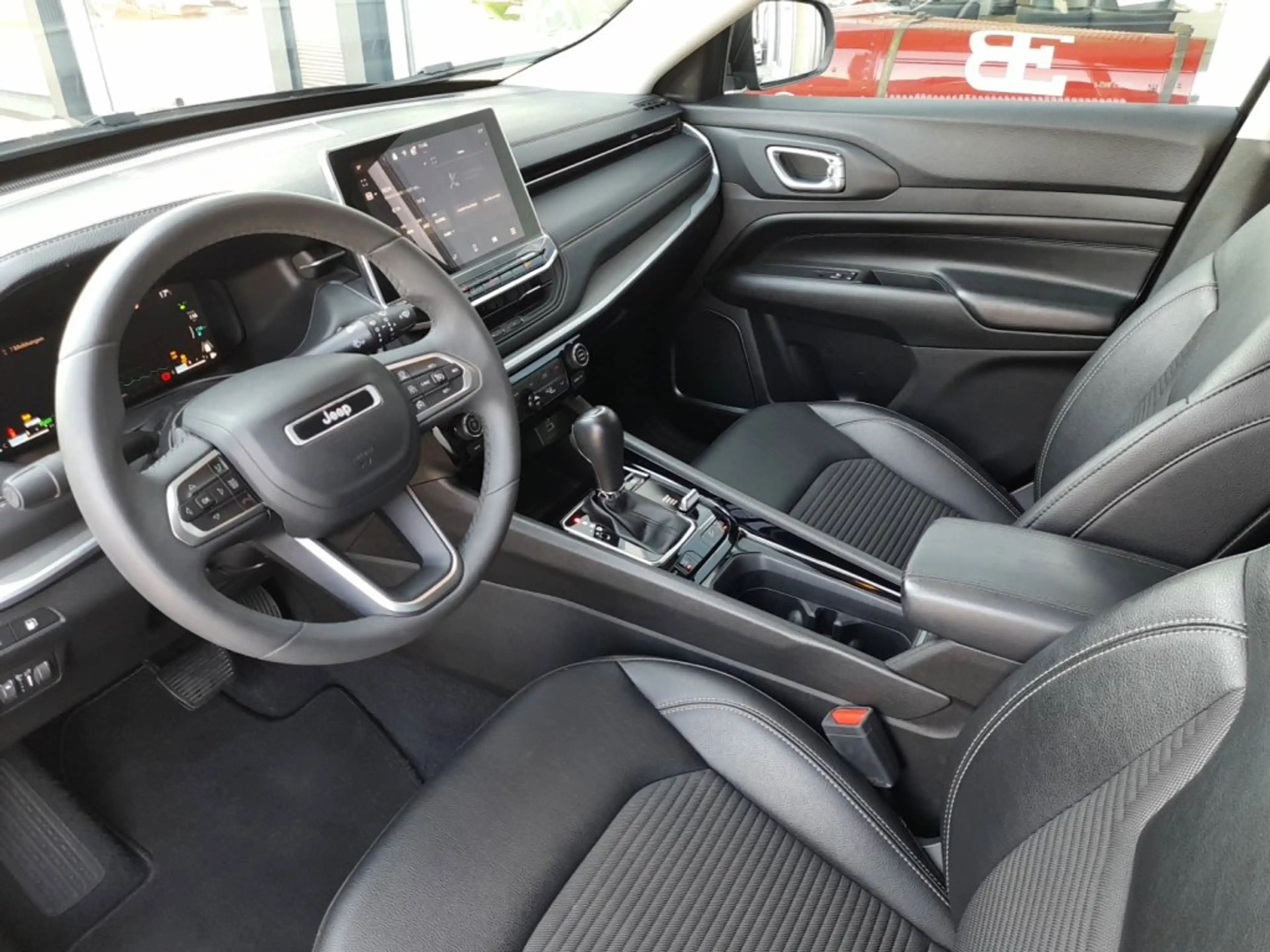 Jeep Compass PHEV 4x4 Aut. *18 ZOLL / LED / KAMERA / ACC/ APP CONNECT / TEILLEDER / 2-ZONEN-KLIMA / SITZHEIZUNG* — photo 7