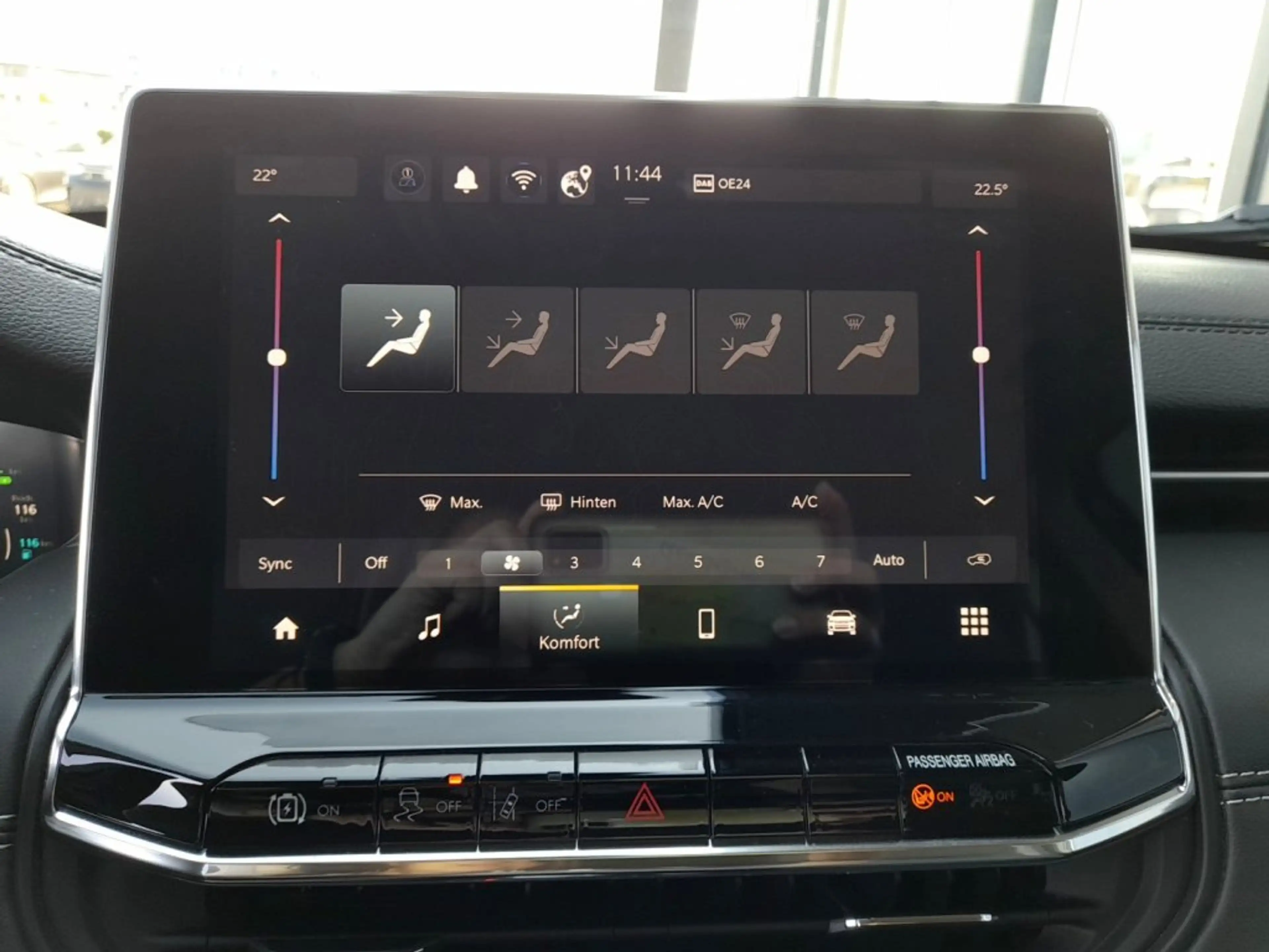 Jeep Compass PHEV 4x4 Aut. *18 ZOLL / LED / KAMERA / ACC/ APP CONNECT / TEILLEDER / 2-ZONEN-KLIMA / SITZHEIZUNG* — photo 5