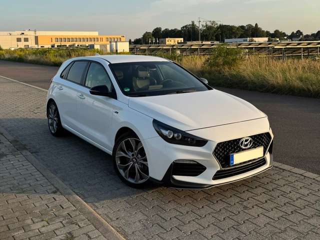 Imagine Hyundai i30 1.4 T-GDI N-Line