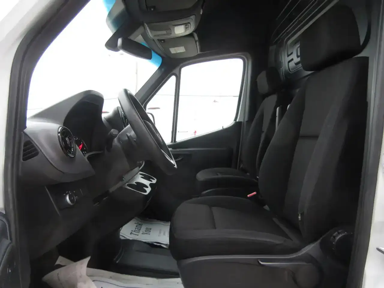 Mercedes-Benz Sprinter снимка Mercedes-Benz Sprinter
