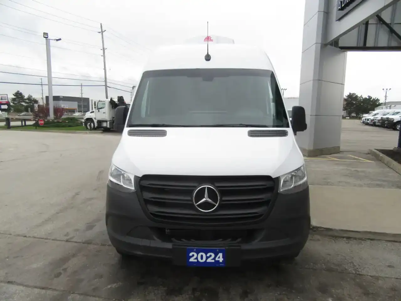 Mercedes-Benz Sprinter снимка Mercedes-Benz Sprinter