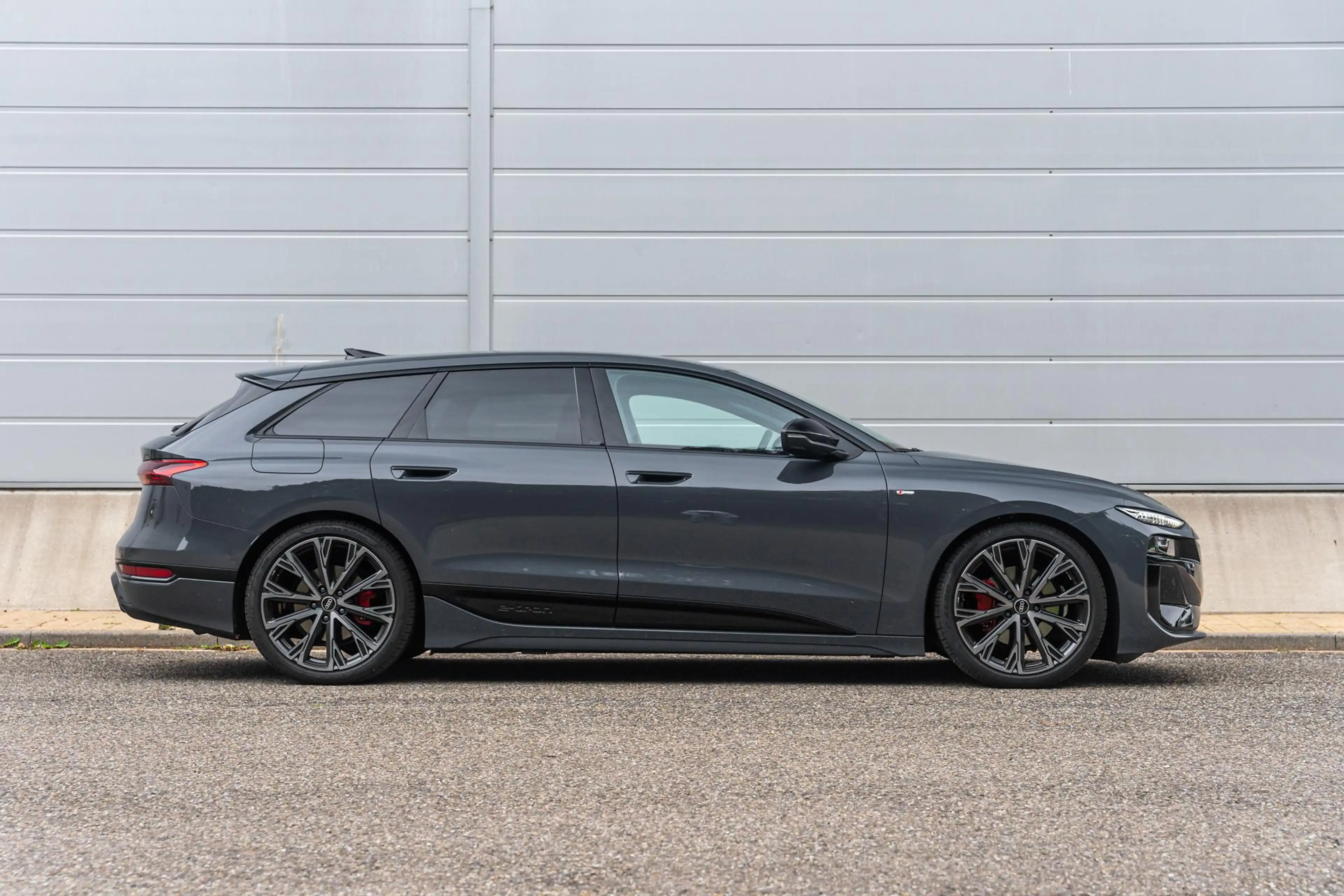 Audi A6 e-tron Avant 286pk S edition 83 kWh | Trekhaak | Scherm P — photo 3
