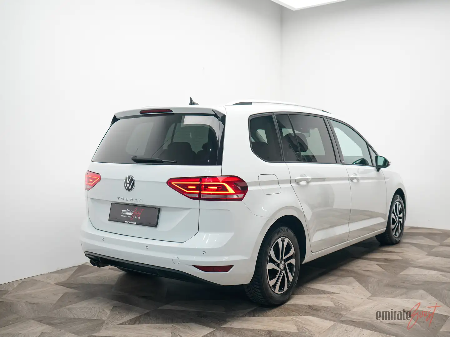 Volkswagen Touran Active Line DSG 7 Sitzer*MwSt* Weiß - 2