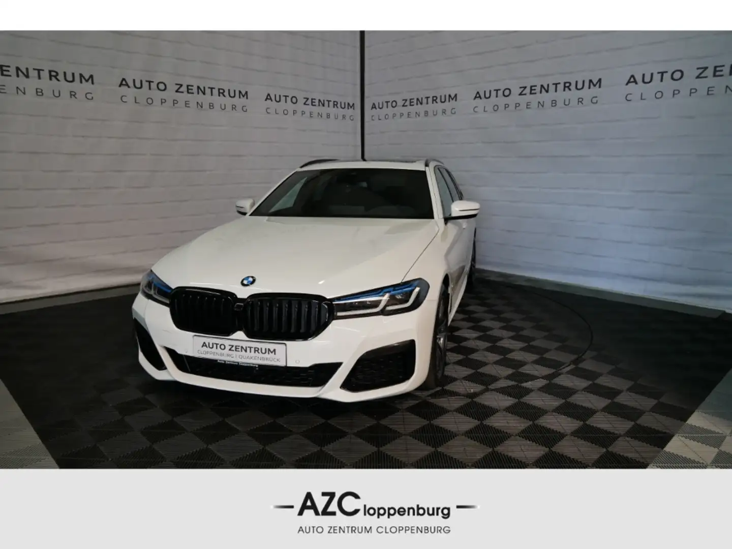 BMW 530 d M Sport Laser+Pano+Navi+HUD+Kamera+PDC+18'' Wit - 1