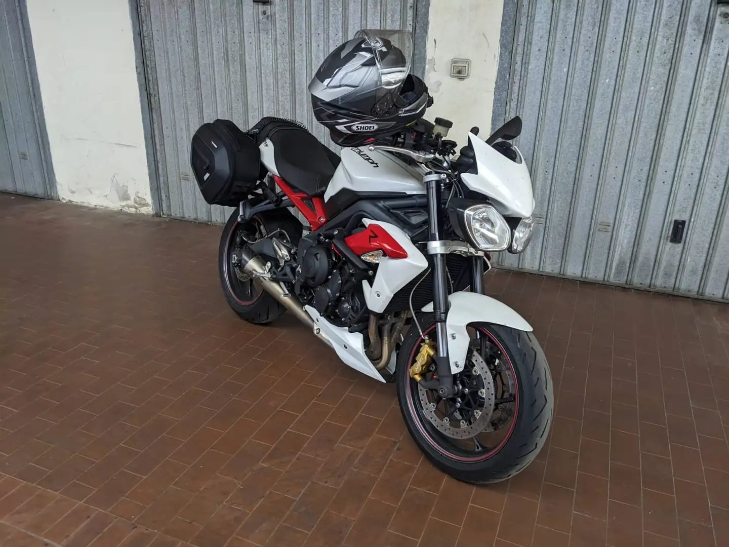 Triumph Street Triple R 675 ABS Blanc - 2