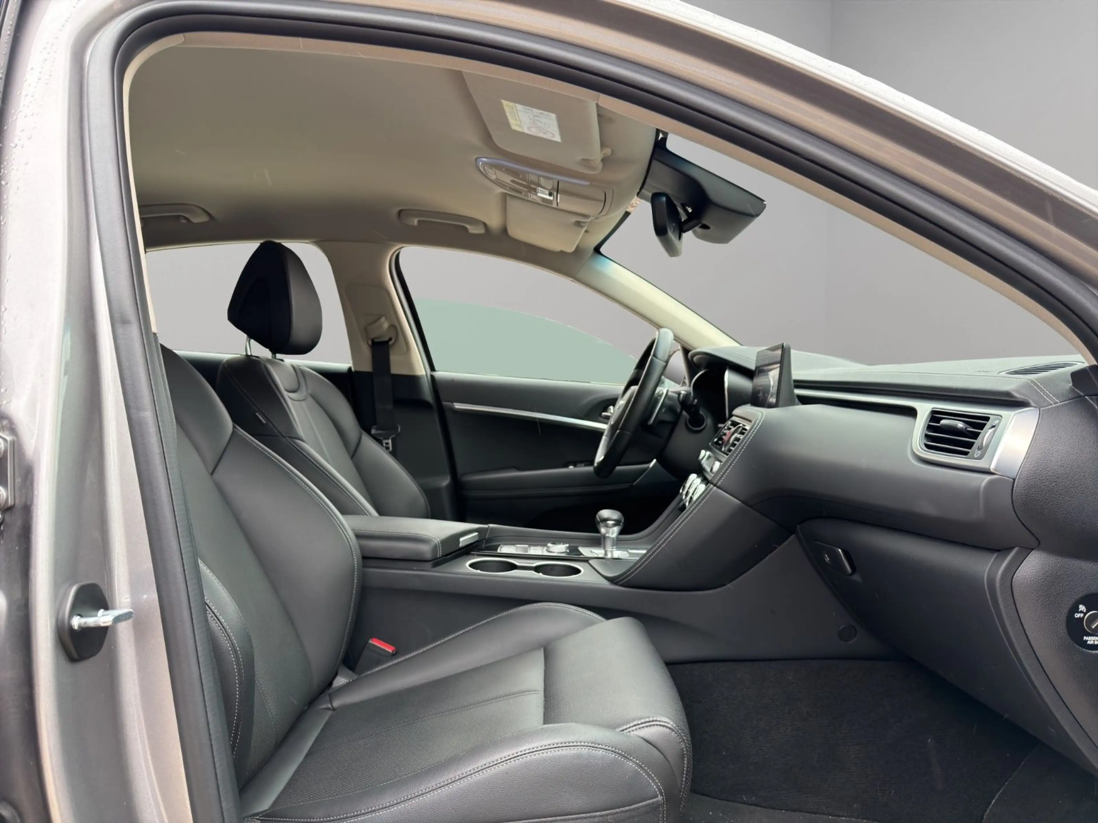 Genesis G70 Shooting Brake Premium Aut. 5 Jahre Garantie — photo 14