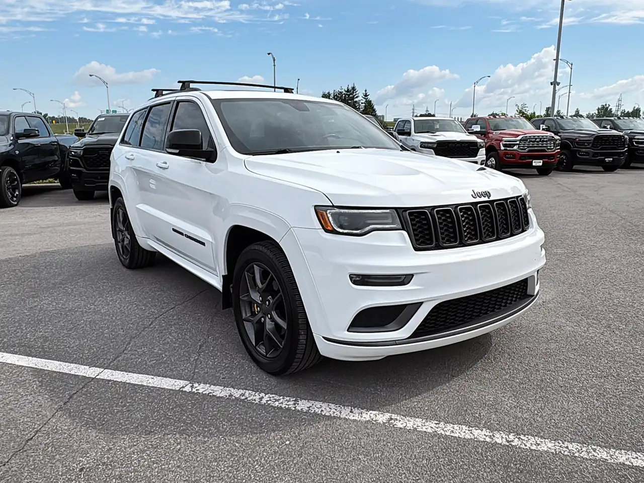 Jeep Grand Cherokee снимка Jeep Grand Cherokee