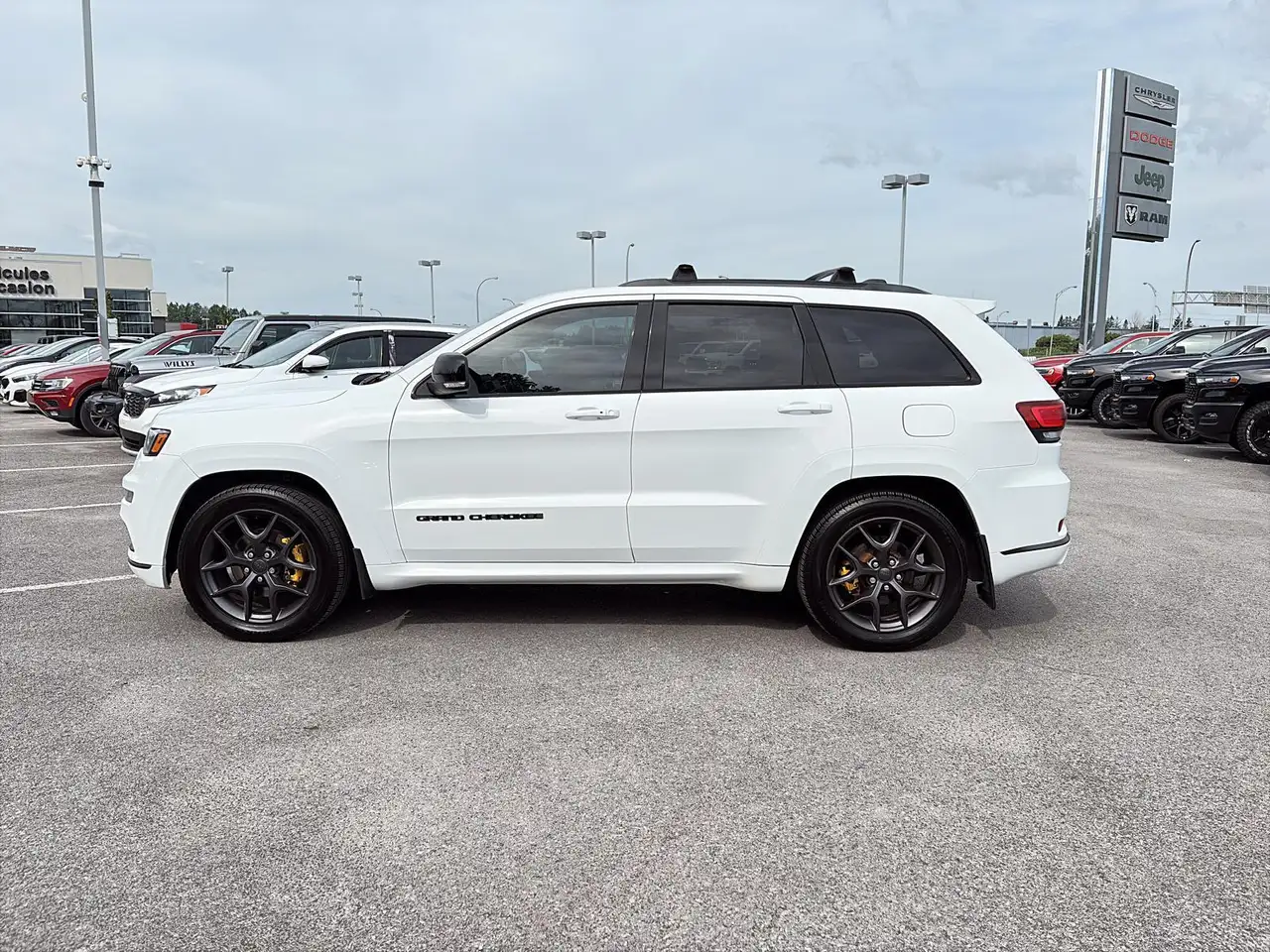 Jeep Grand Cherokee снимка Jeep Grand Cherokee