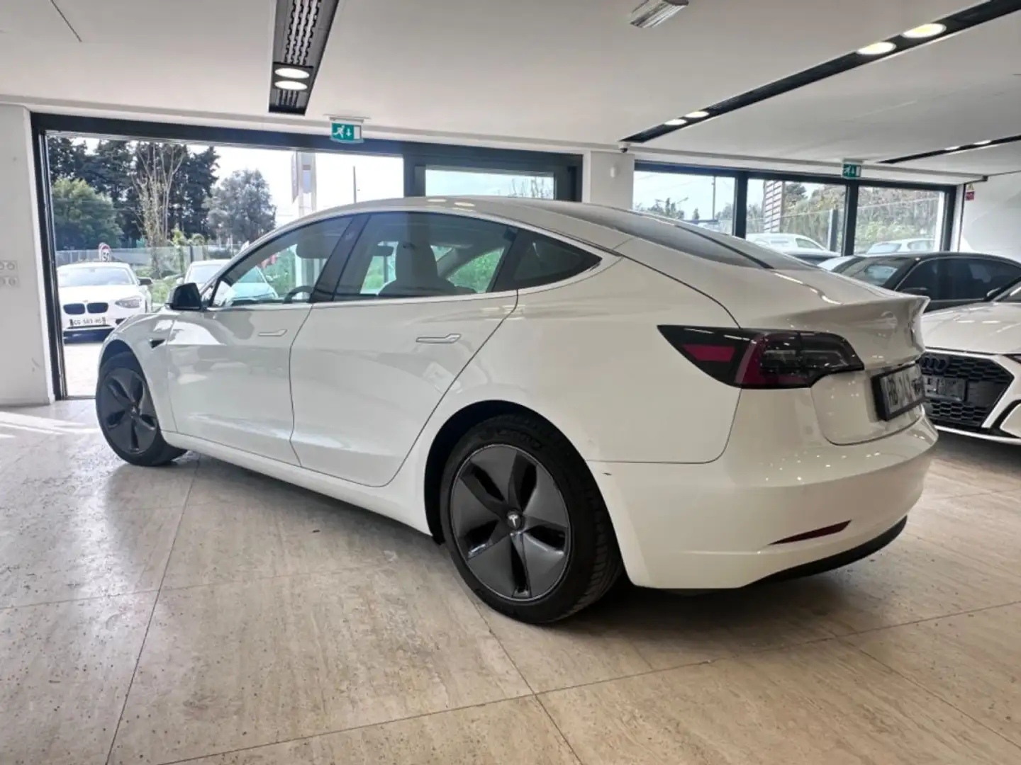 Tesla Model 3 STANDARD RWD PLUS Noir - 2