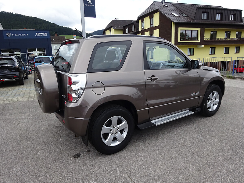 Suzuki Grand Vitara 2,4 VX-E Special  Aut.,Navi, Klimaautomatik,Sit... — photo 7