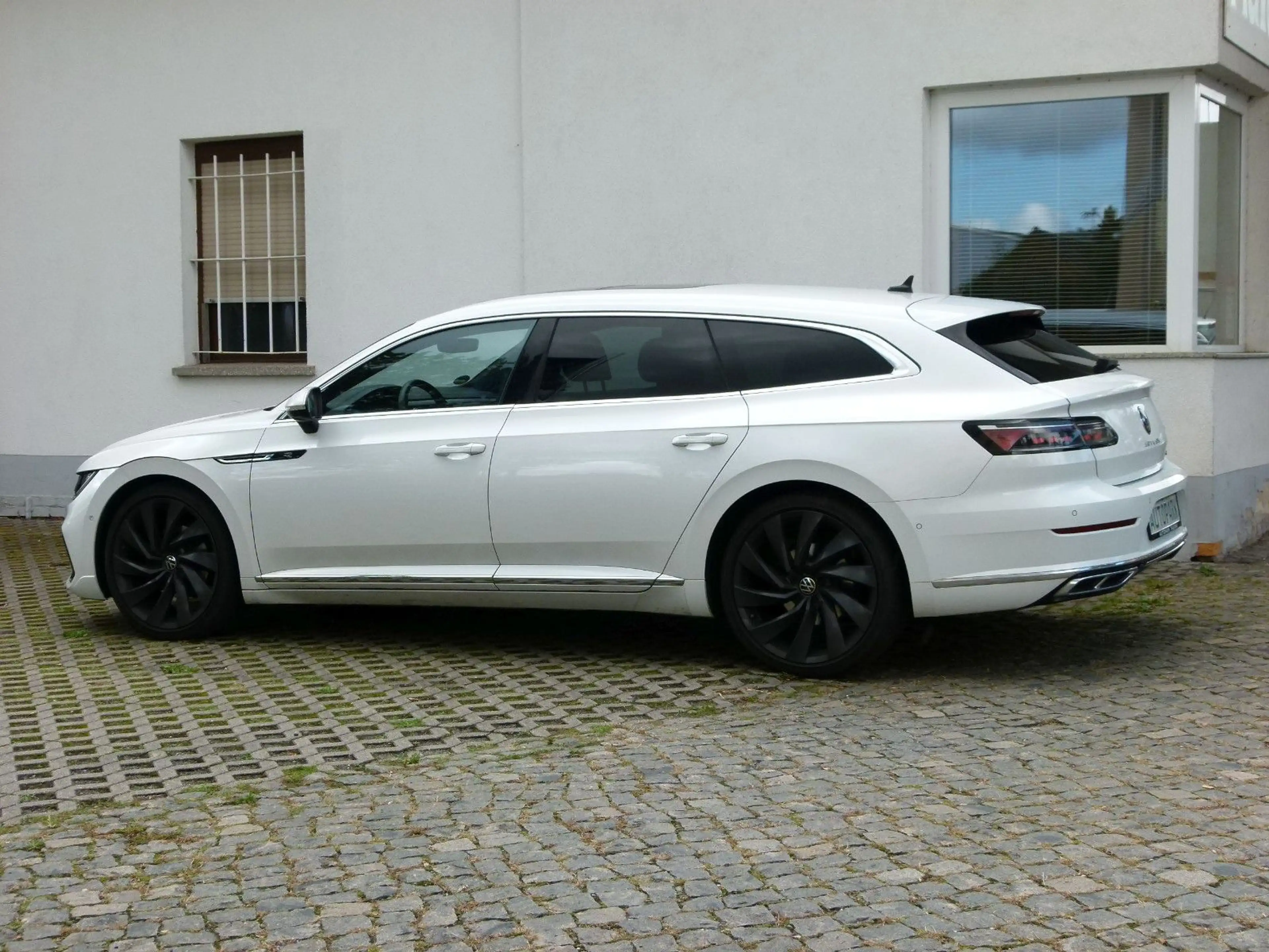 Volkswagen Arteon R-Line SB 4Motion AHK HU 2028 +GARANTIE+ — photo 2