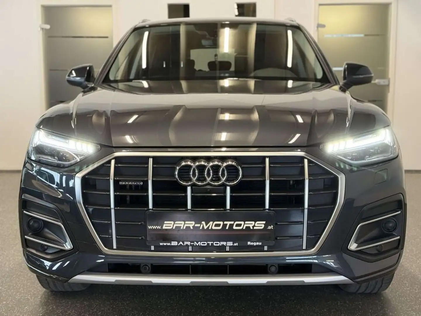 Audi Q5 40 TDI QUATTRO*SPORT*VIRTUAL*LANE*ACC*360°*AHK* Grau - 2