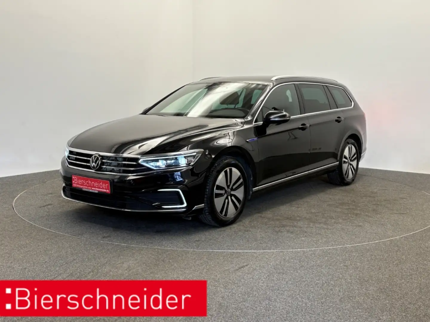 Volkswagen Passat Variant 1.4 eHybrid DSG GTE IQ-LIGHT COCKPIT PRO AREA VIEW Schwarz - 1