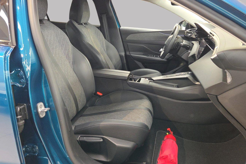 Peugeot 408 ALLURE — photo 8