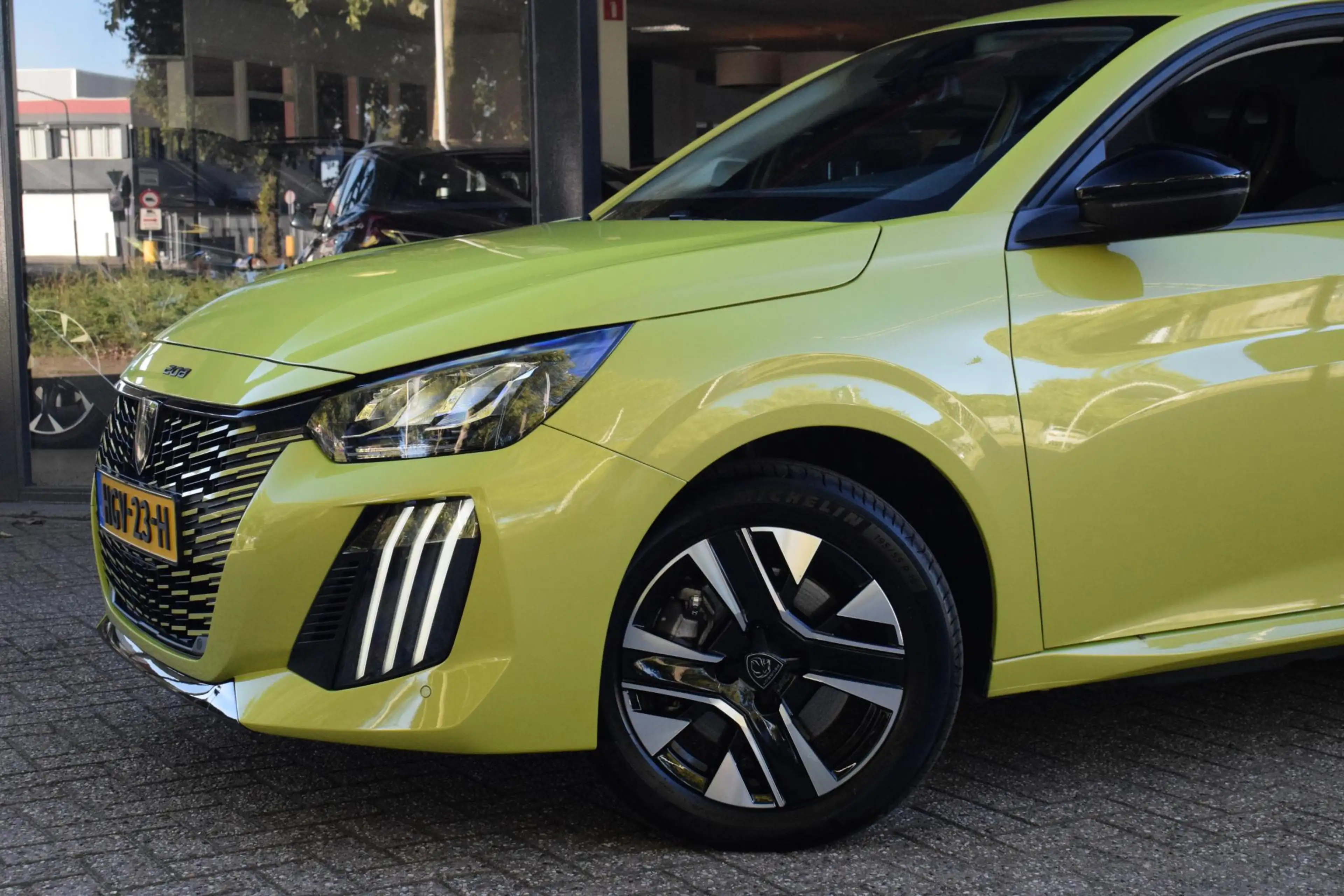 Peugeot e-208 EV Style 50 kWh CARPLAY|PDC|STOELVERWARMING| — photo 25