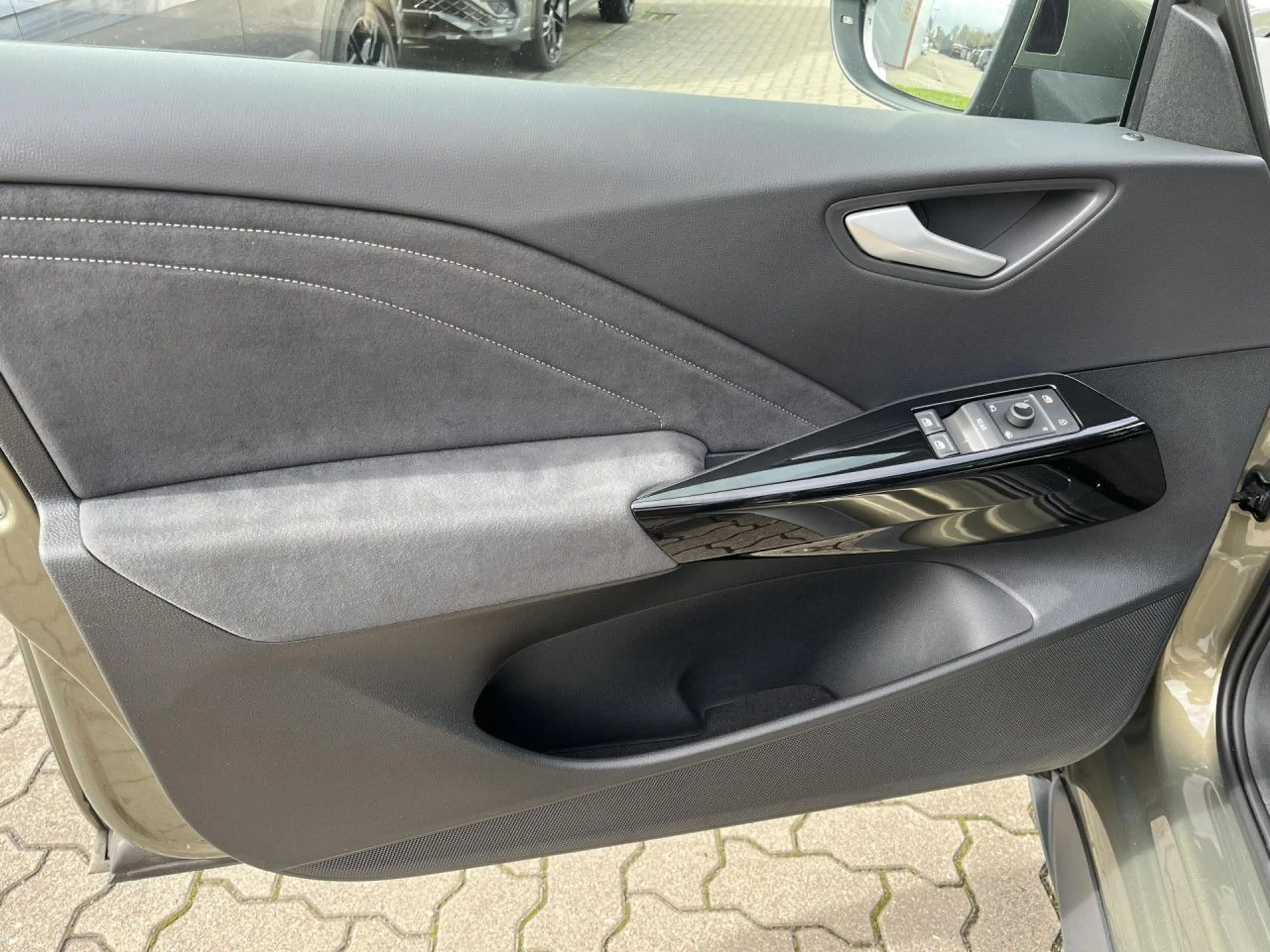 Volkswagen ID.3 Pro Move 58kWh Matrix ACC NAVI APP KAM AHK DC — photo 6