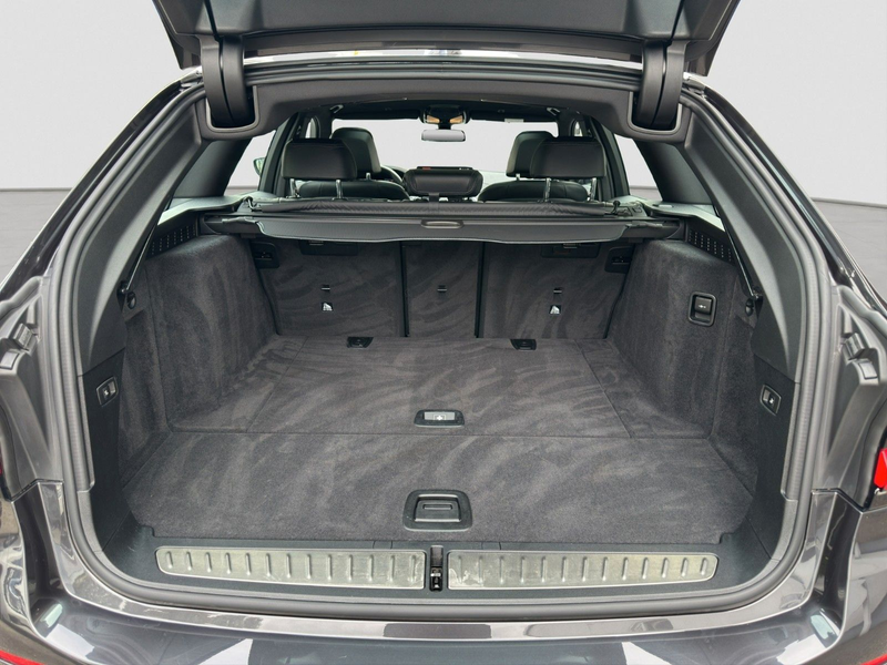 BMW 520 d xDrive Luxury LC.PRO LASER ACC STANDH PANO — photo 12