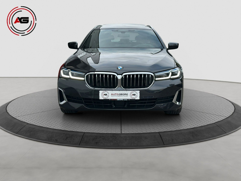 BMW 520 d xDrive Luxury LC.PRO LASER ACC STANDH PANO — photo 2