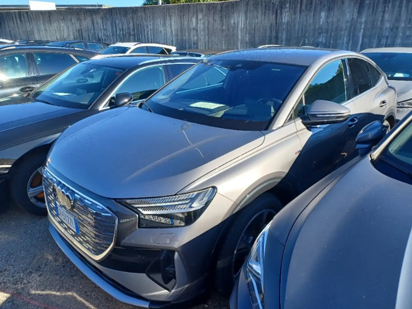 Audi Q4 e-tron Q4 Sportback e-tron S Line quat HUD Matrix Memory Grau - 2