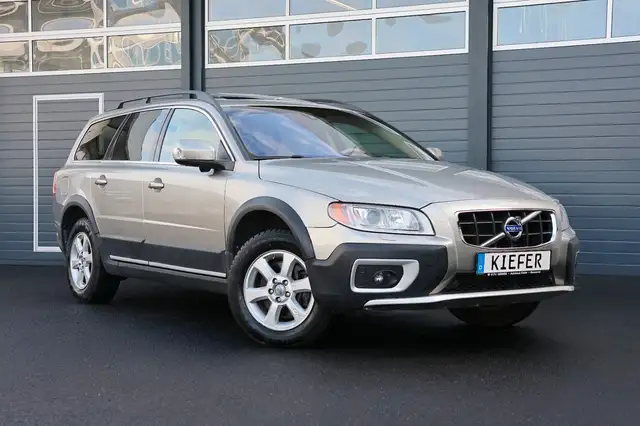 Volvo XC70 3.2 AWD/LPG/4xSHZ/TOTW/MEMORY/KAMERA/R16