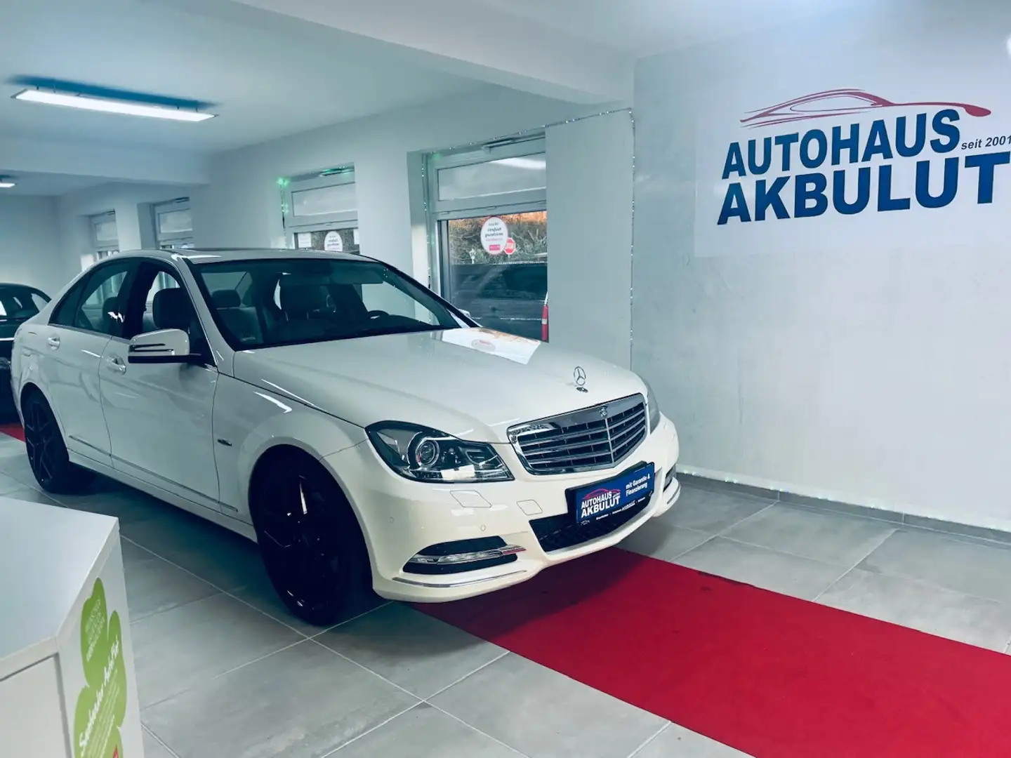 Mercedes-Benz C 350 C 350 CGI 4Matic*Finanzierung+Garantie+Inspektion* Blanco - 1