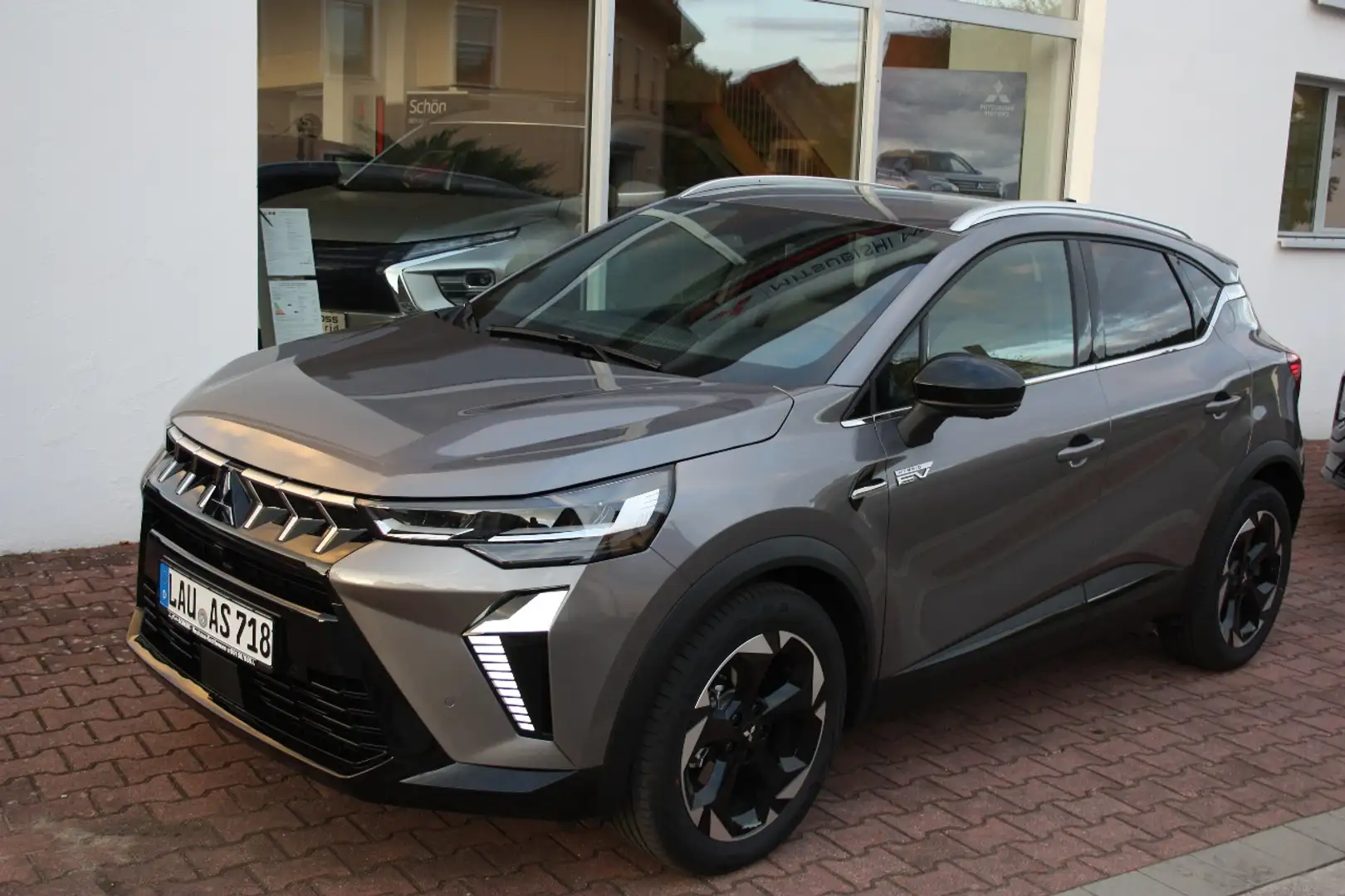 Mitsubishi ASX EDITION 1.8 Hybrid, LED, 360°, Google Grau - 2