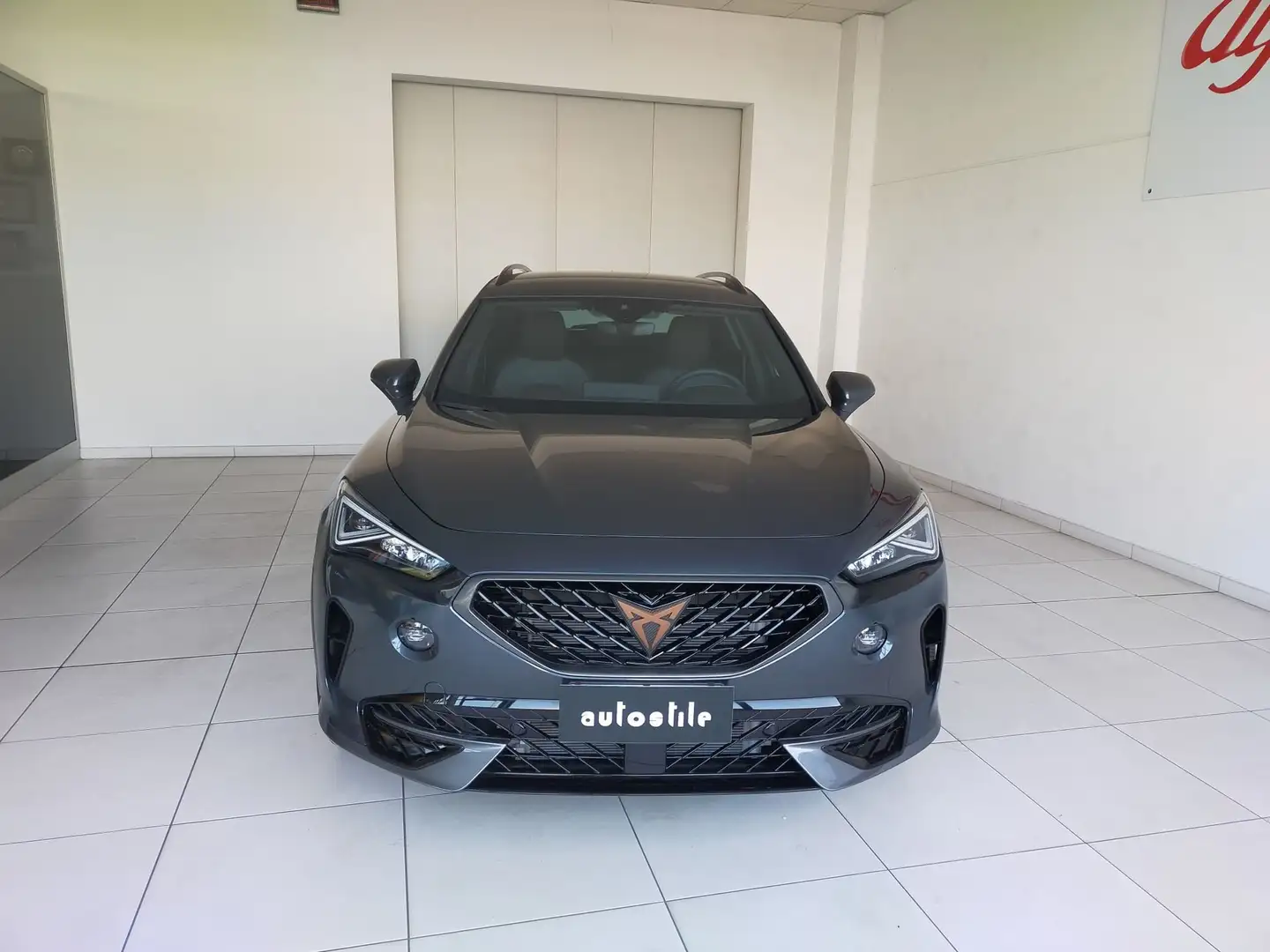 CUPRA Formentor 2.0 TDI 4Drive DSG KM0 Šedá - 2