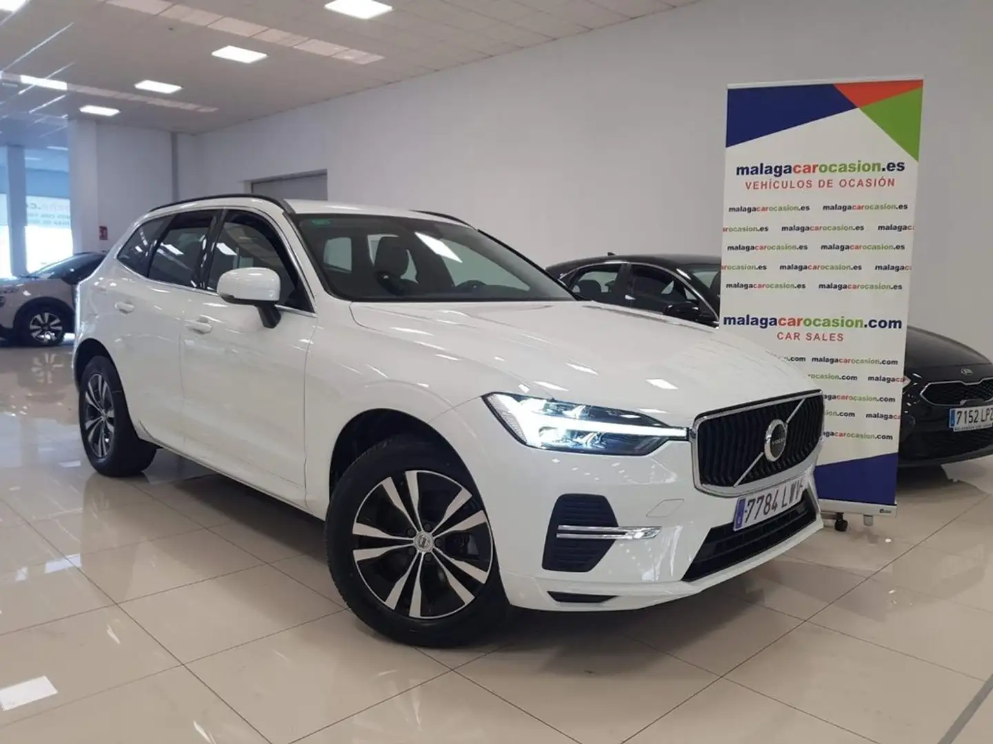 Volvo XC60 2.0 B4 D Momentum Pro Auto Blanco - 1