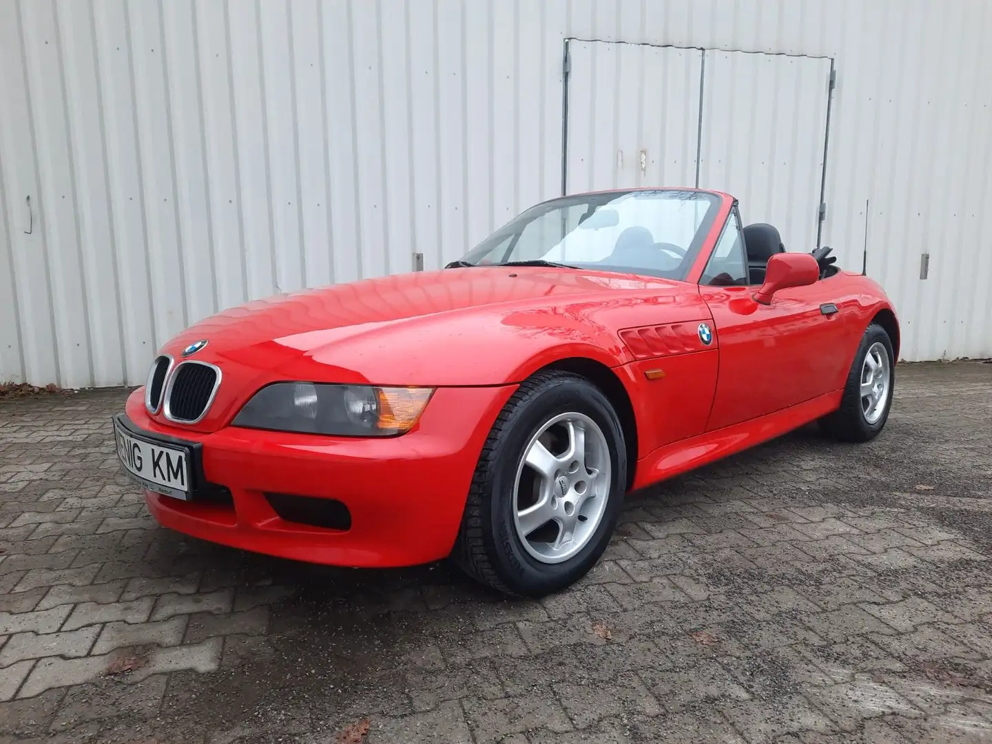 BMW Z3 Roadster 1.9 - LEDER - 74000 KM - TÜV NEU - Rood - 1