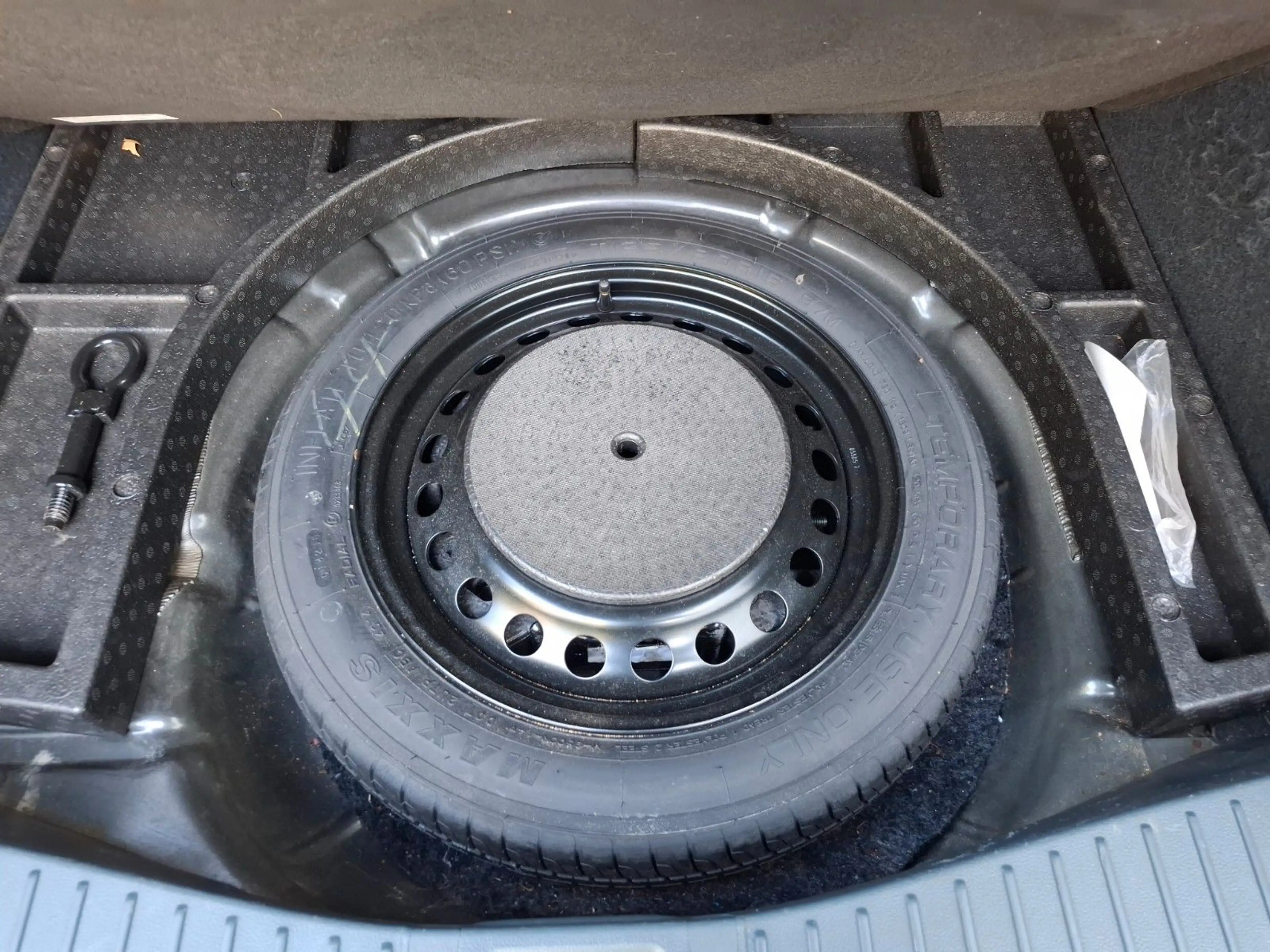 Ford C-Max C-MAX Sync Editt. 2. Hd. Cam. Navi SHZ etc — photo 10