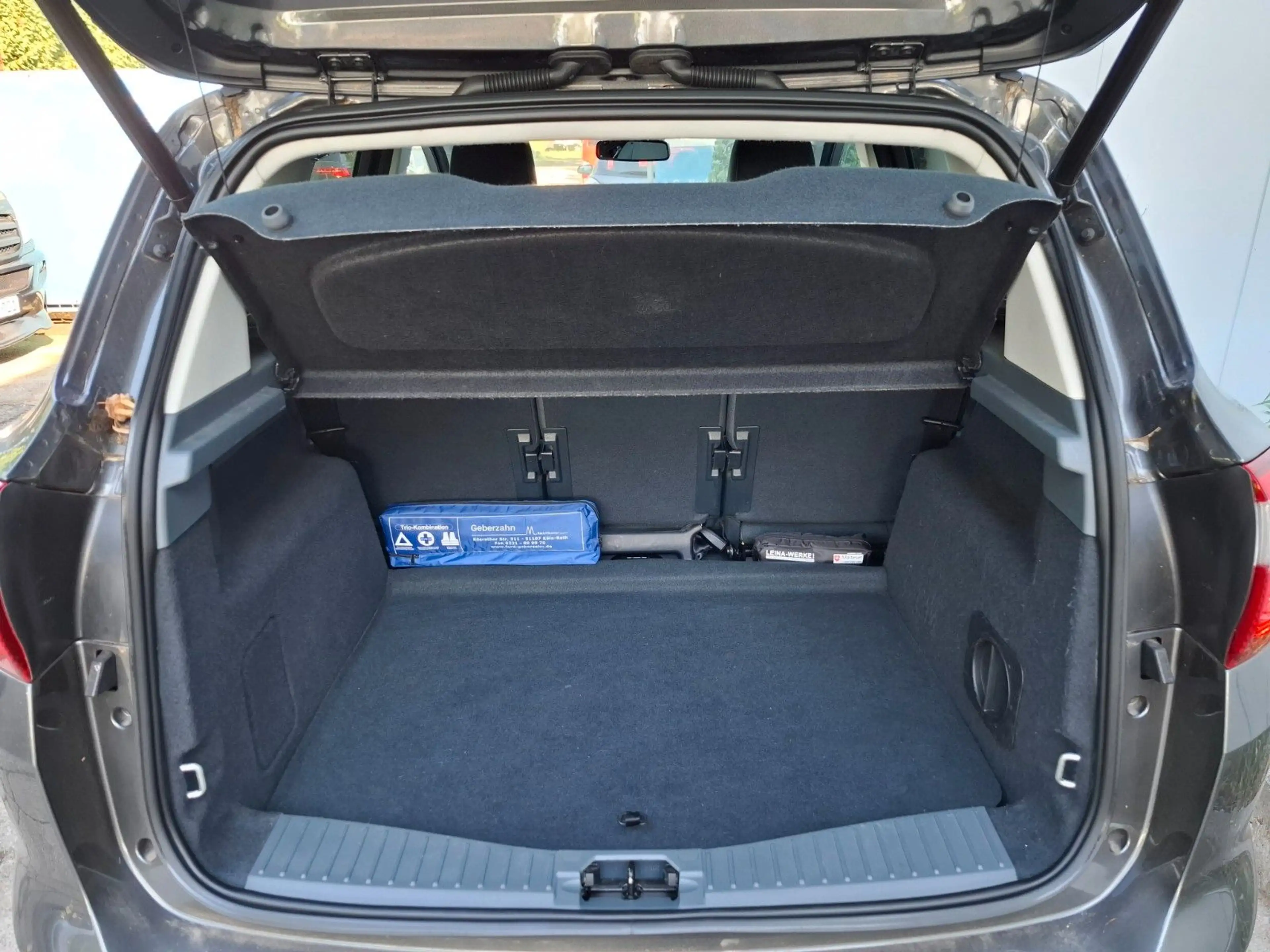 Ford C-Max C-MAX Sync Editt. 2. Hd. Cam. Navi SHZ etc — photo 11
