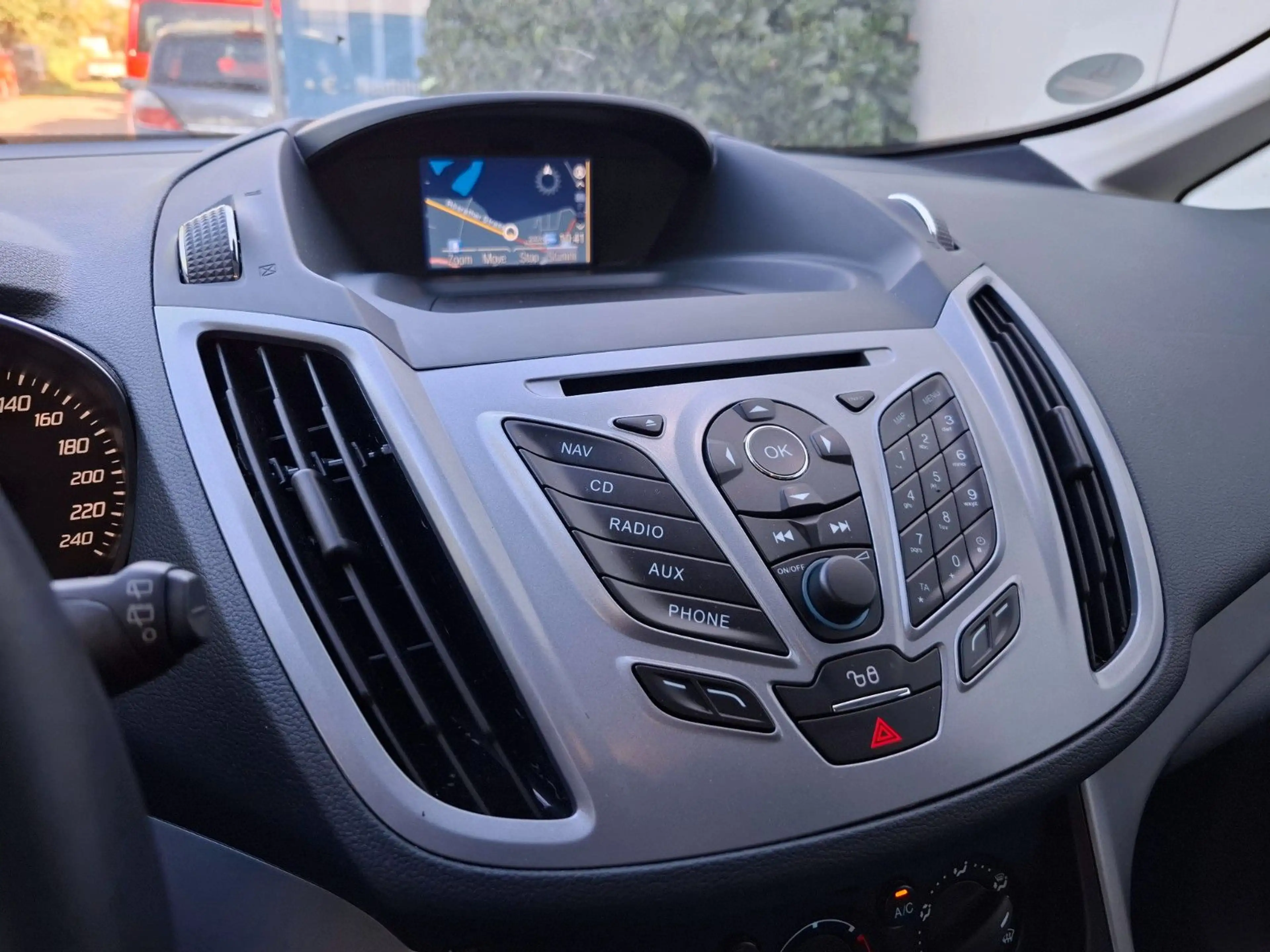 Ford C-Max C-MAX Sync Editt. 2. Hd. Cam. Navi SHZ etc — photo 14