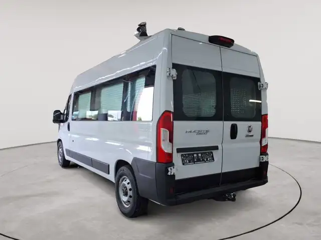 Fiat Ducato view 2