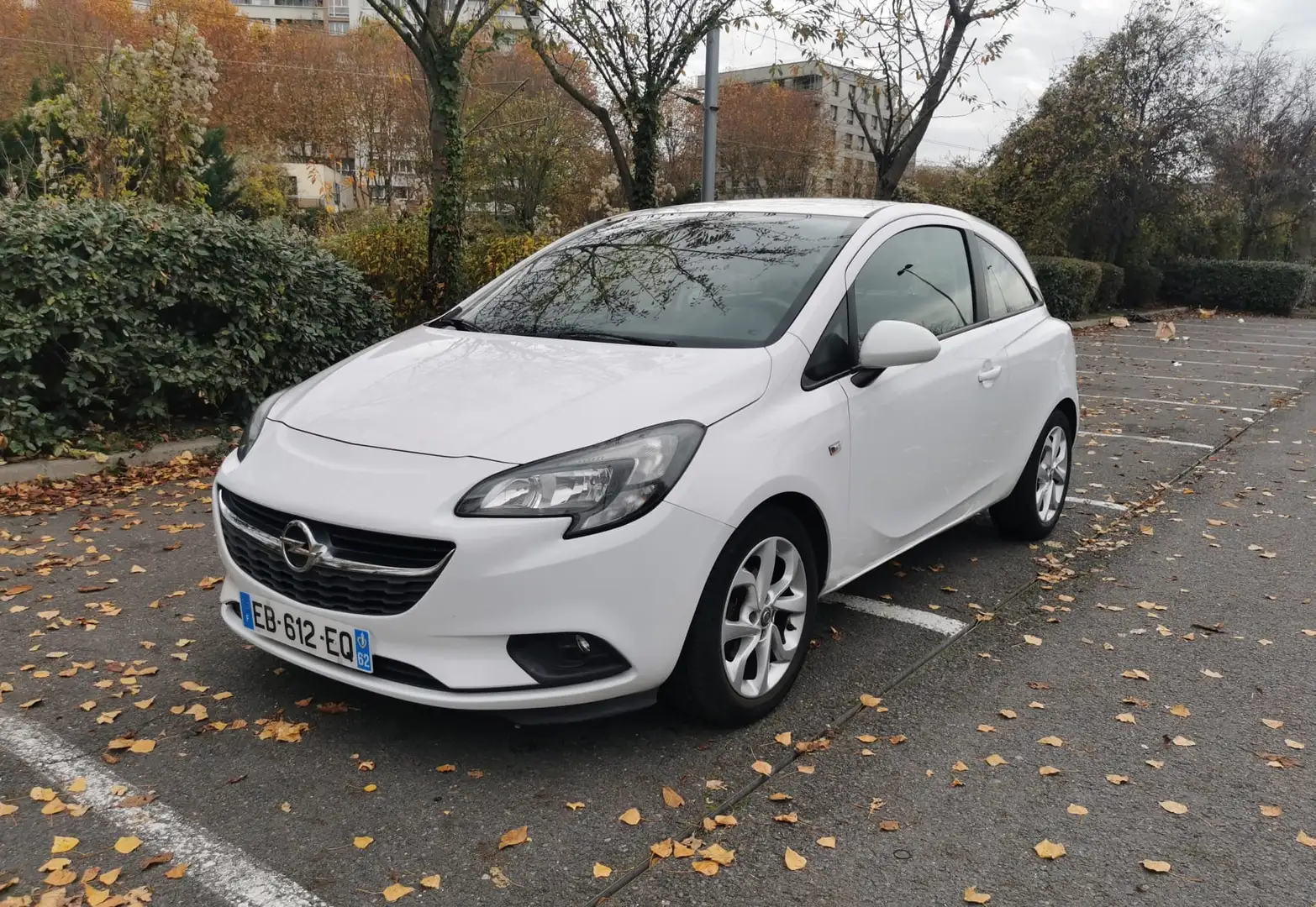 Opel Corsa Corsa 1.4 90 ch Play - 1